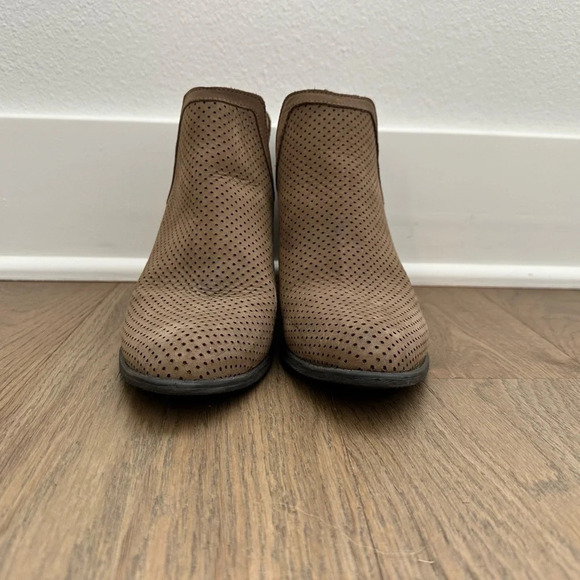Steve Madden Women Booties Size 10 - Picture 2 of 7